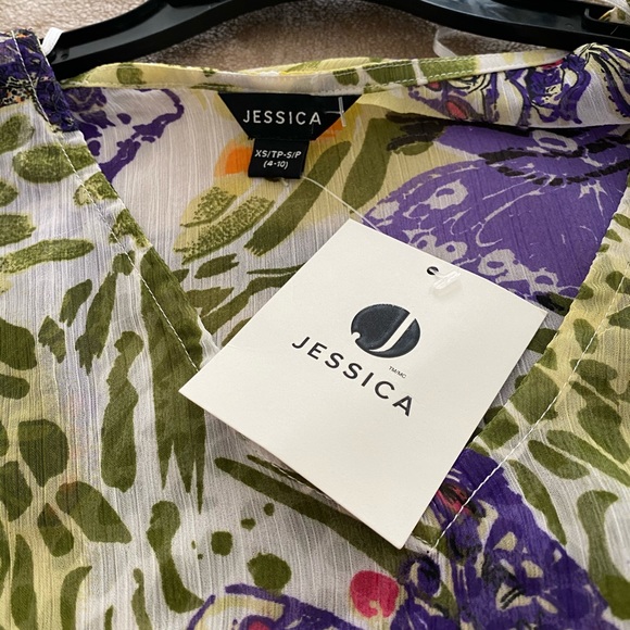 Cover up - Picture 2 of 2